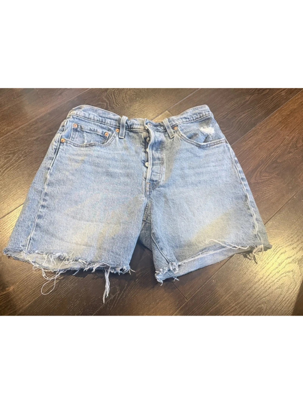 Levi’s 501 Women’s W30 Cutoff Bermuda Denim Shorts 1383